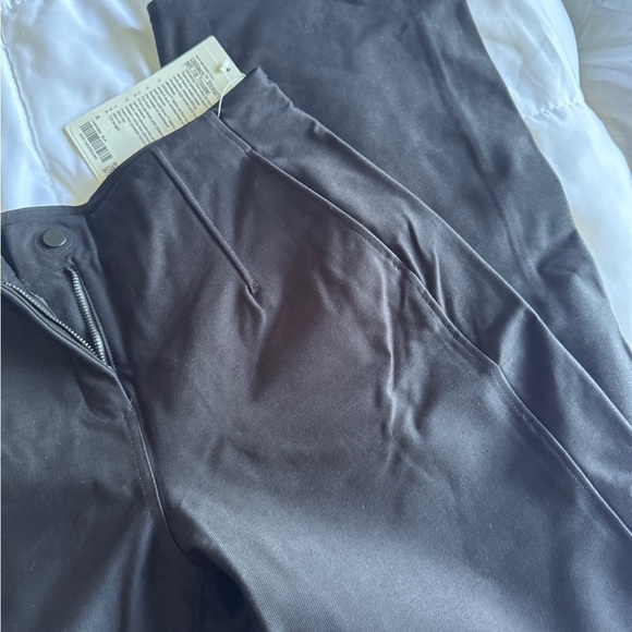 🆕🖤 Lululemon Utilitech Straight Leg Mid Rise 7/8 Trouser - Black - Picture 8 of 9